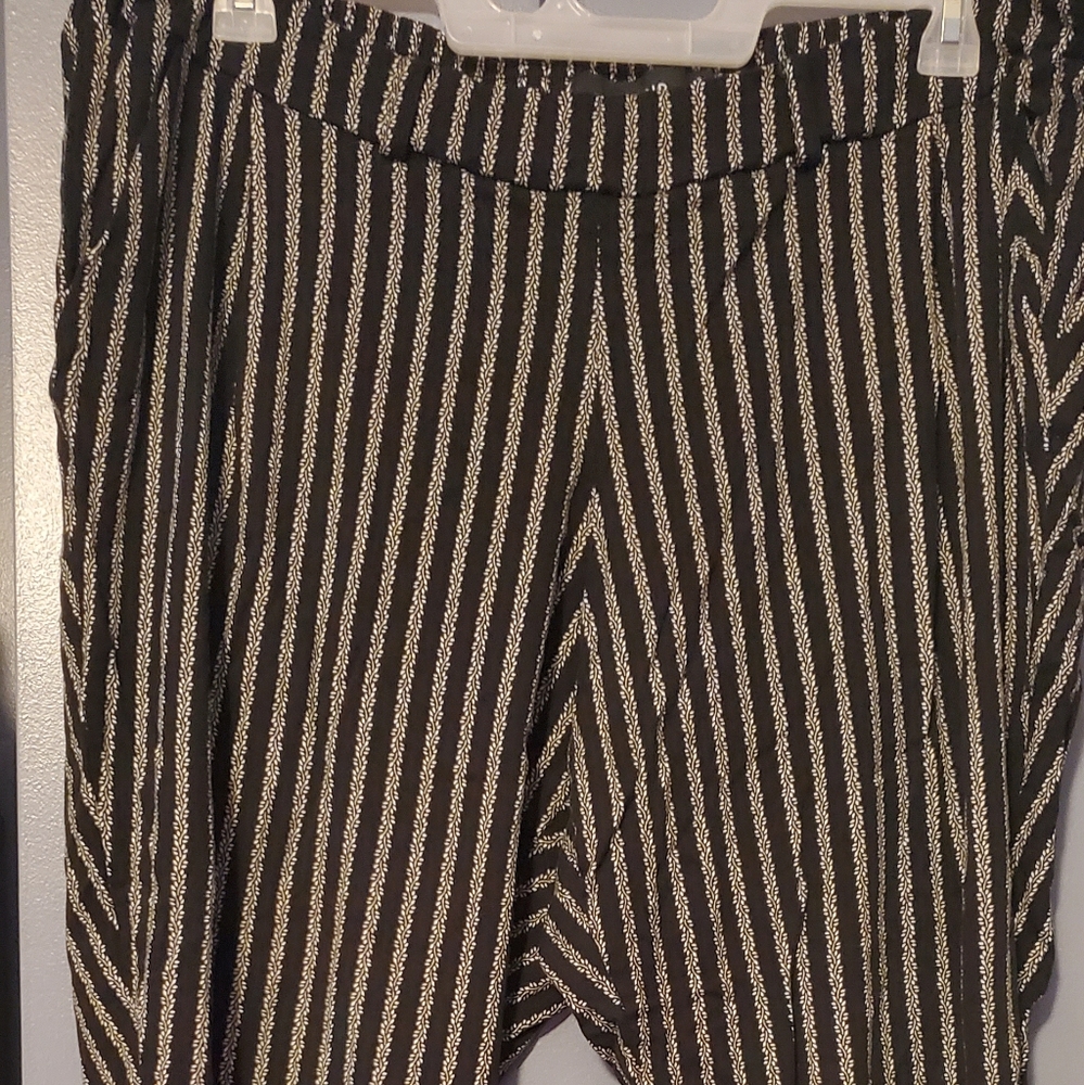 Black and white pants